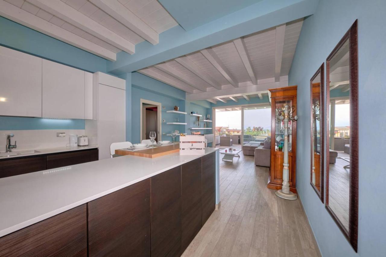 דסנזאנו דל גארדה Warda B11 Apartment מראה חיצוני תמונה
